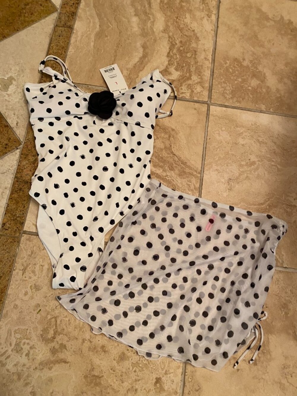 NWT - Betsey Johnson Polka Dot swimsuit with ruched skirt